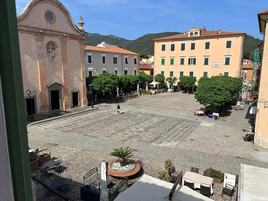 Spazioso Incantevole Monolocale A Marciana Marina